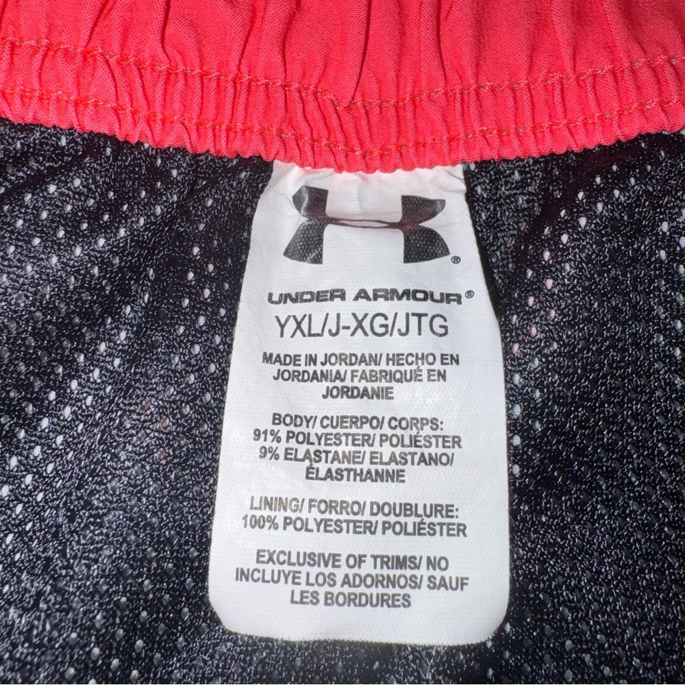 Under Armour Youth XL Swim Trunks Board Shorts Blue Red Geometric - Picture 3 of 5